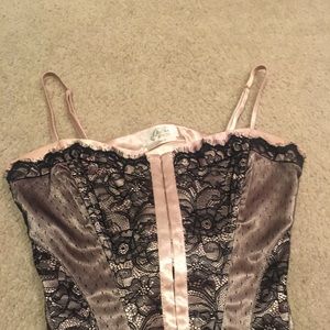 Guess corset top